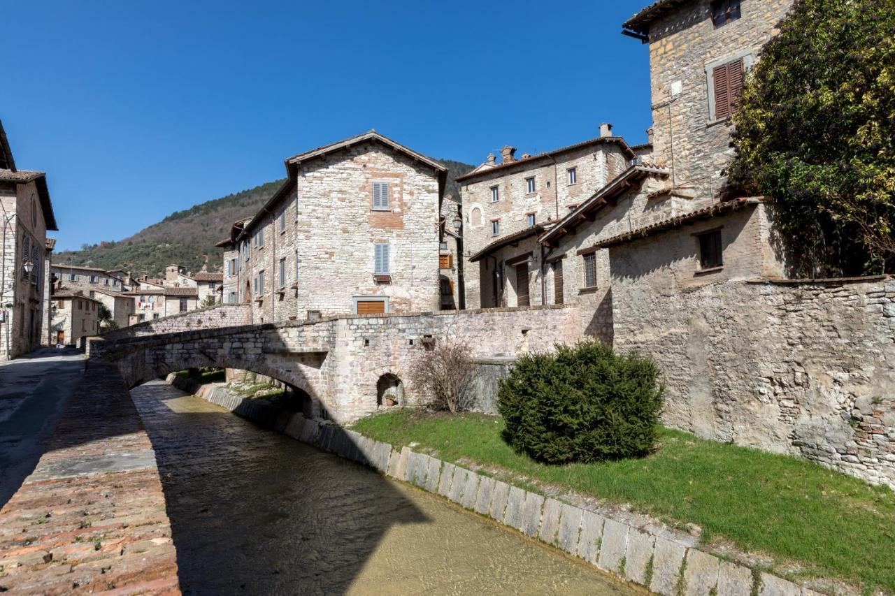 Dimora Casina Dell'Abbondanza Apartamento Gubbio Exterior foto
