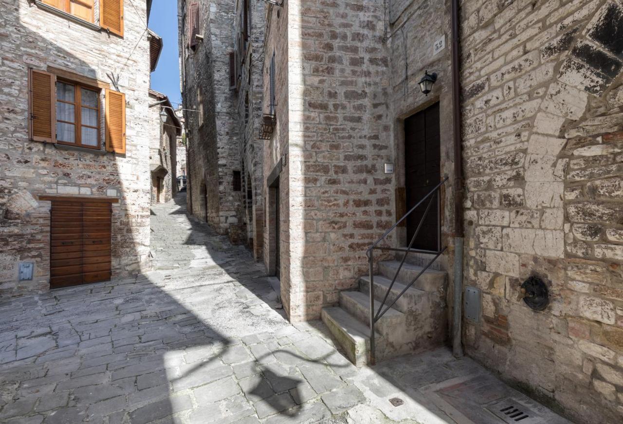 Dimora Casina Dell'Abbondanza Apartamento Gubbio Exterior foto