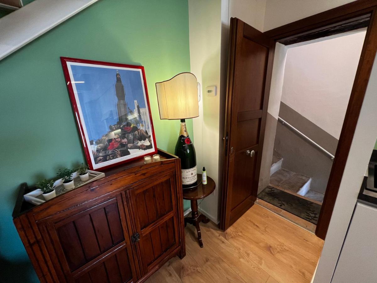 Dimora Casina Dell'Abbondanza Apartamento Gubbio Exterior foto